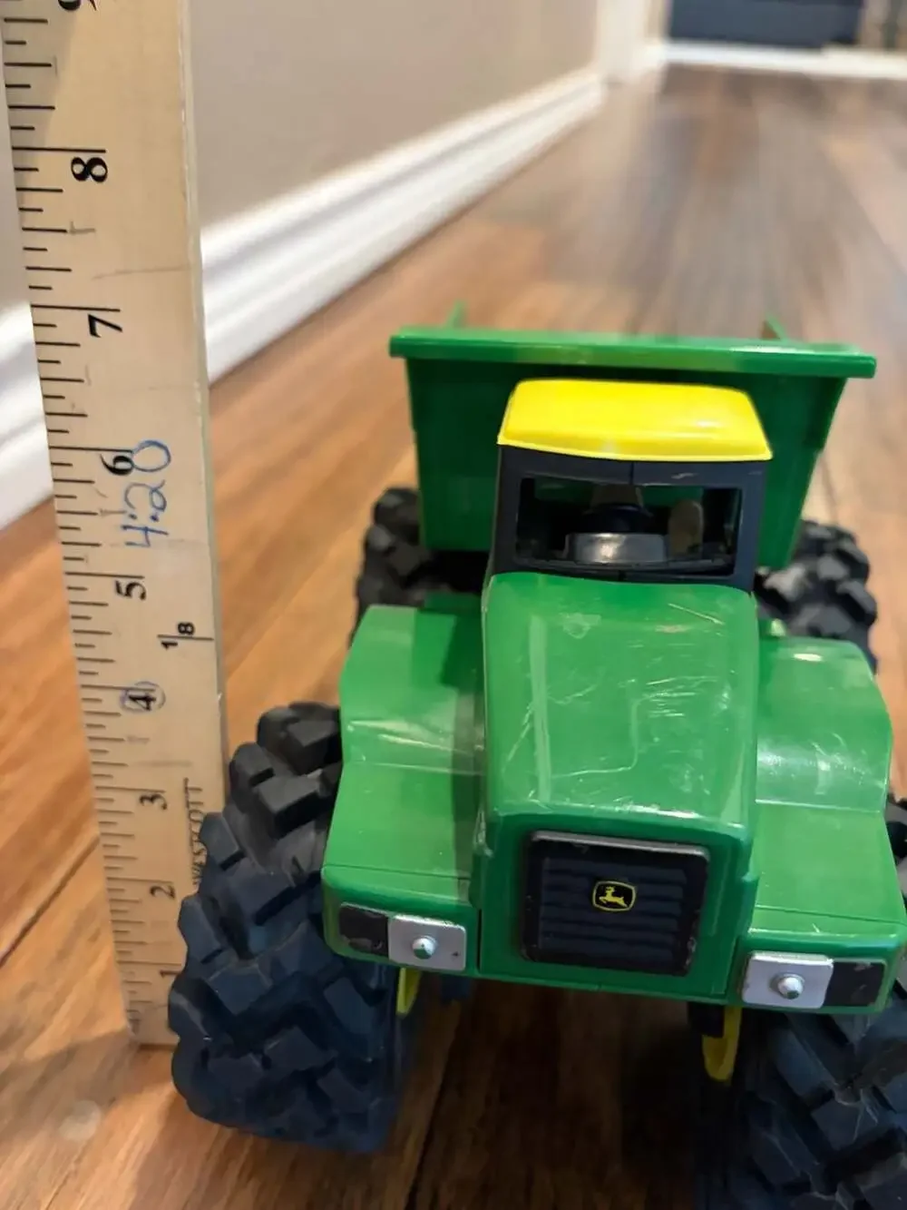 ERTL John Deere Monster Treads Dump Truck Green Toy